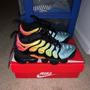 Nike Vapormax Plus Tropical Sunset sz 6.5 Women’s!